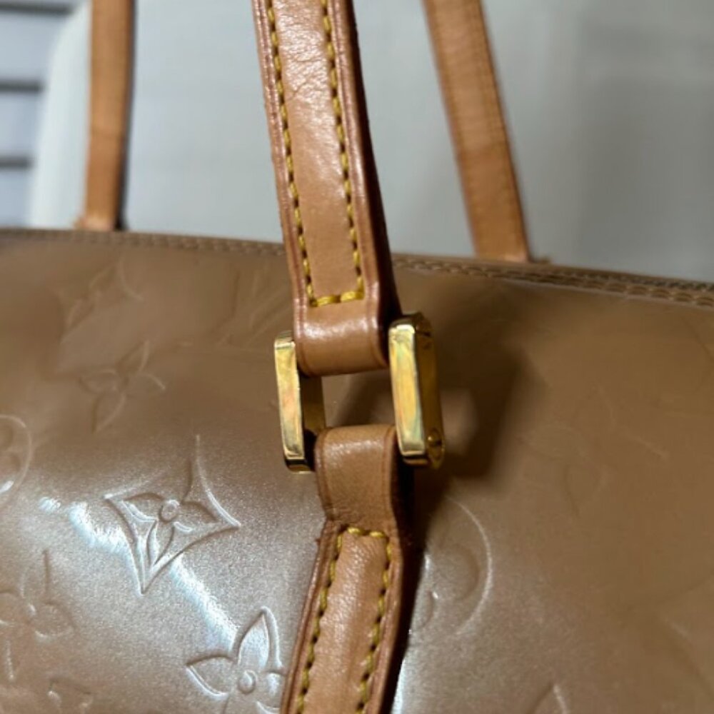 Vintage LV AUTH Bedford Handbag Beige Vernis - Picture 11 of 14